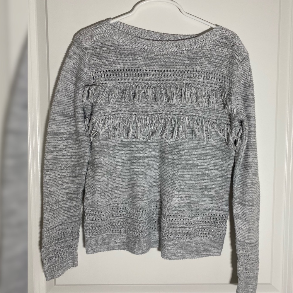 Girls old navy gray woven sweater size medium